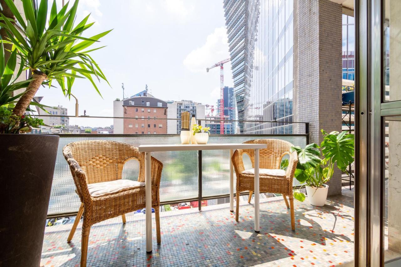 Palazzo Lombardia - Central Station - Bighome Милано Екстериор снимка
