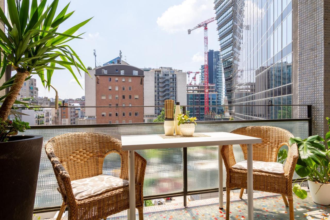 Palazzo Lombardia - Central Station - Bighome Милано Екстериор снимка