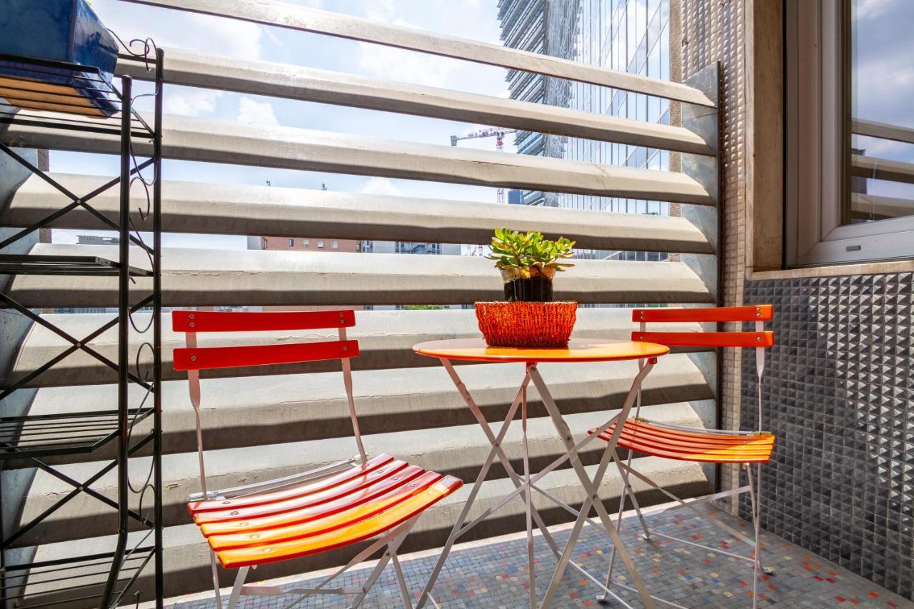 Palazzo Lombardia - Central Station - Bighome Милано Екстериор снимка